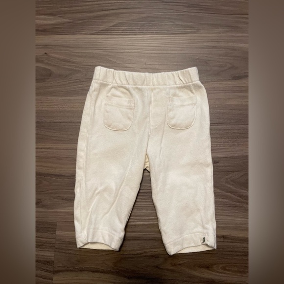 Easy Peasy Baby Gender Neutral Cream Joggers with pockets size 3-6M - Picture 1 of 4